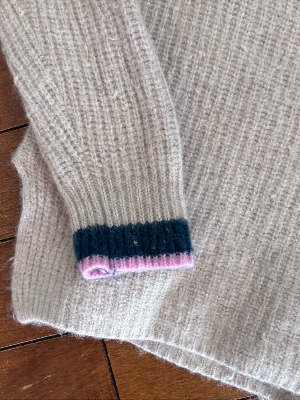 Madewell Beige V-Neck Sweater with Teal and Pink Trim - Picture 2 of 9